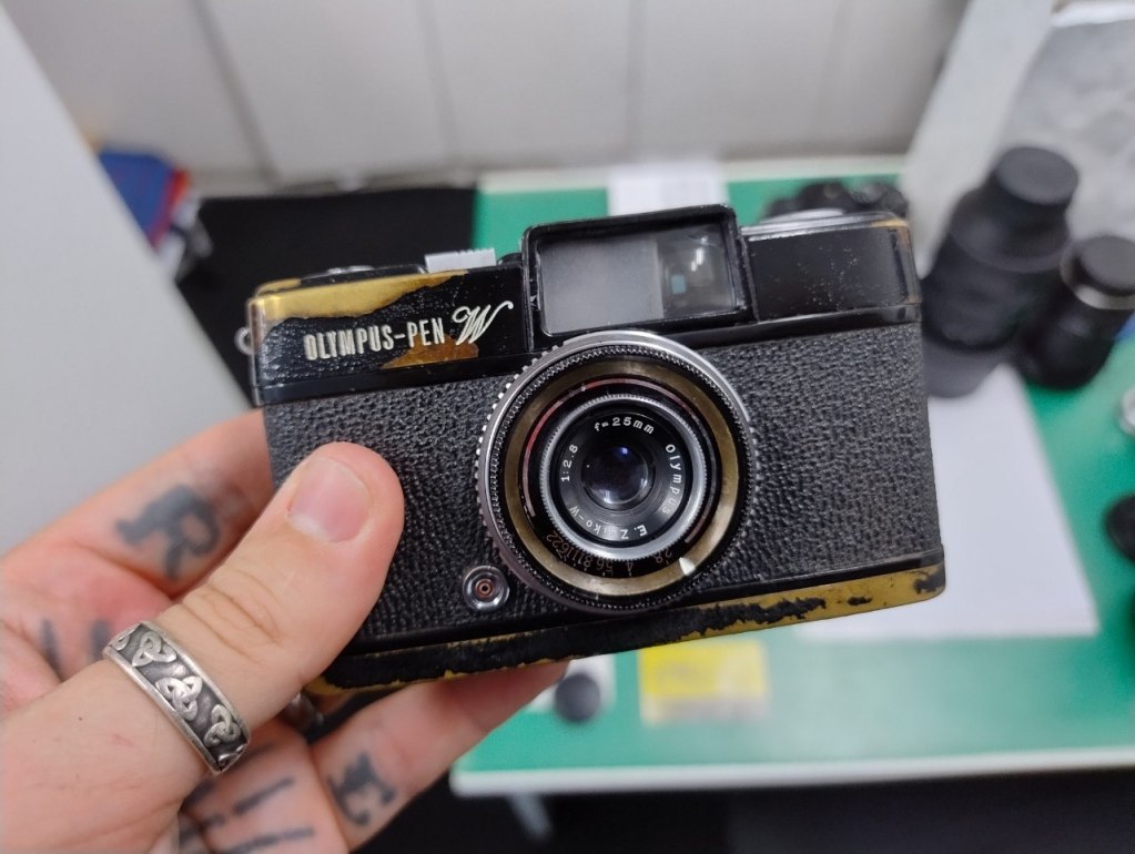 Olympus PEN W